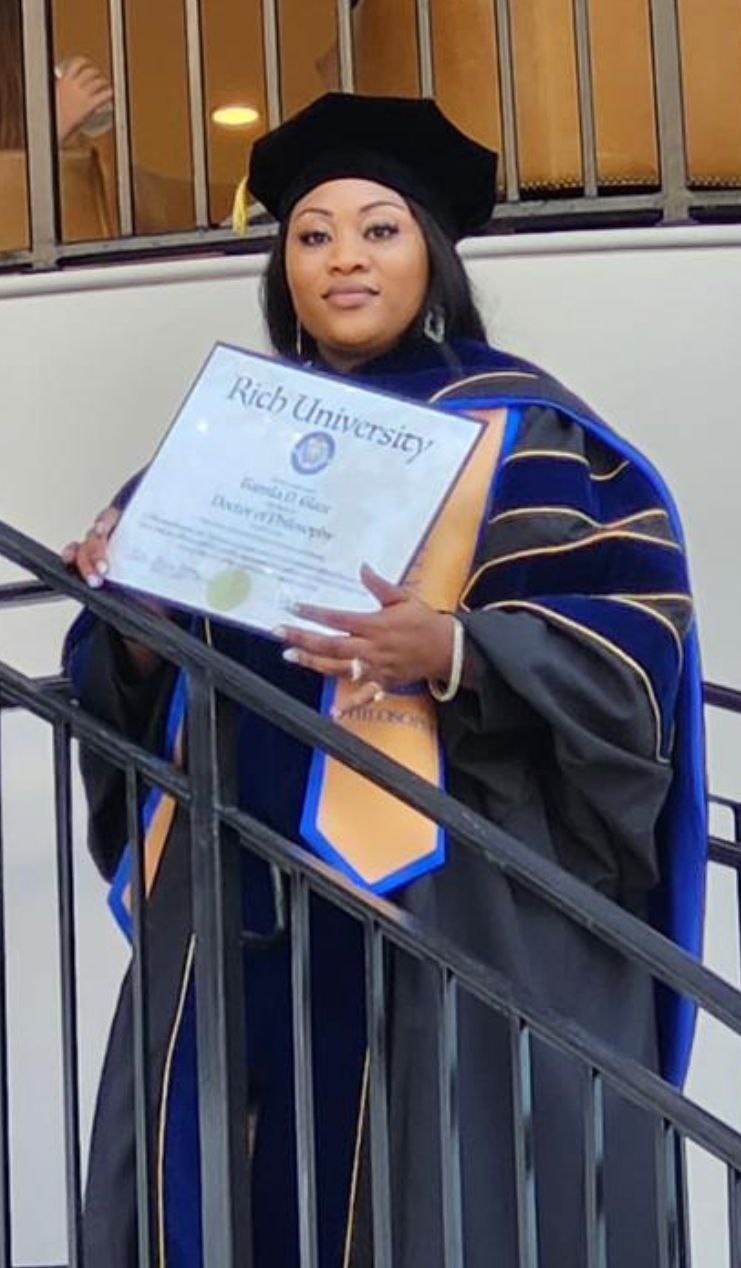 Dr. Tamila Glaze - Award-winning Entrepreneur and Financial Freedom Strategist